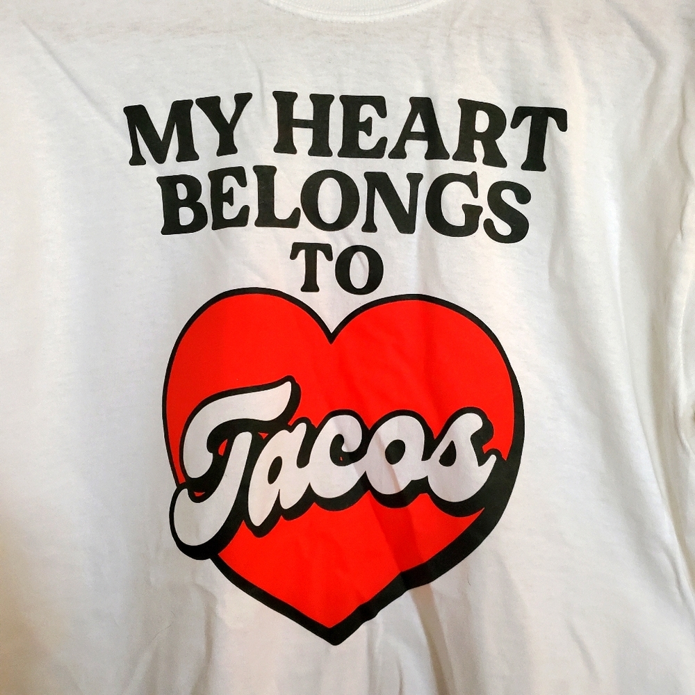 NWT M Men's Women's Unisex vintage look Taco Novelty Graphic Tee